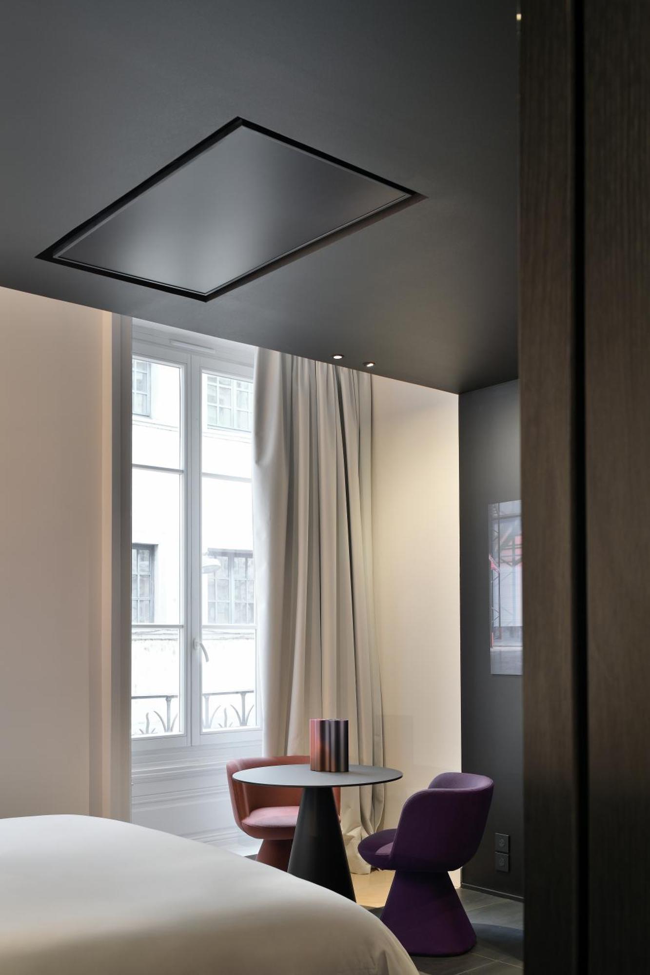 Mmm - 25ba - De Luxe - Centre De *