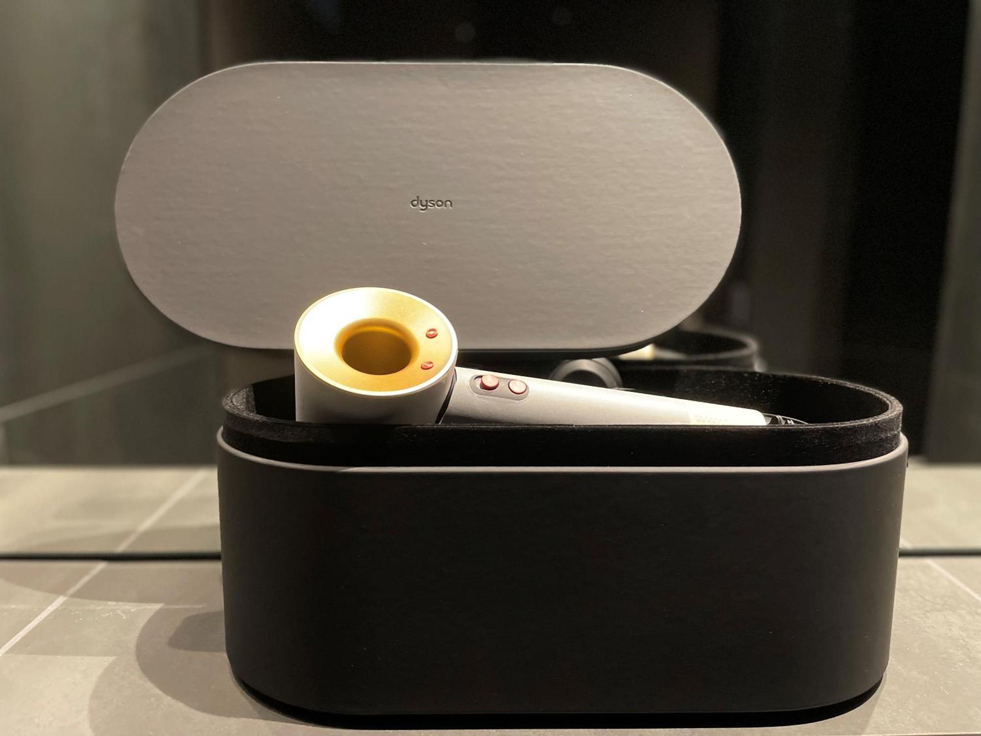 Mmm - 25ba - De Luxe - Centre De